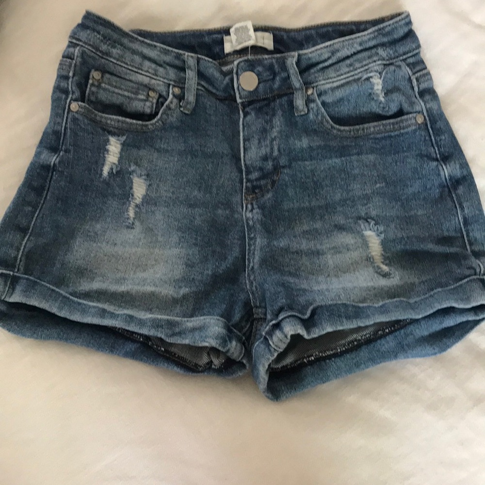 Ivy and main high waisted jean shorts